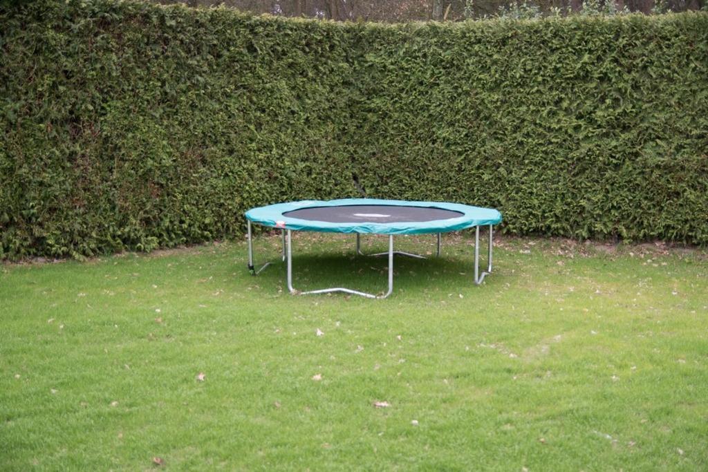 Groepsaccommodatie Kom In De Bedstee Sprookje Winterswijk Esterno foto