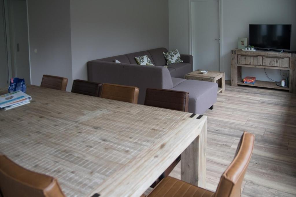 Groepsaccommodatie Kom In De Bedstee Sprookje Winterswijk Esterno foto
