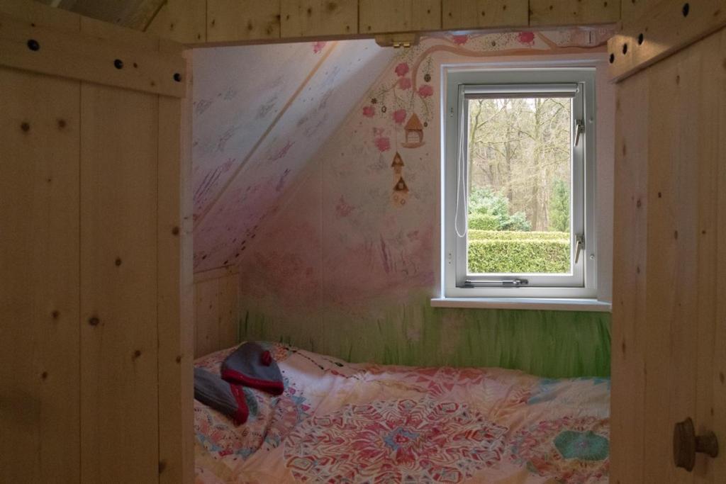 Groepsaccommodatie Kom In De Bedstee Sprookje Winterswijk Esterno foto